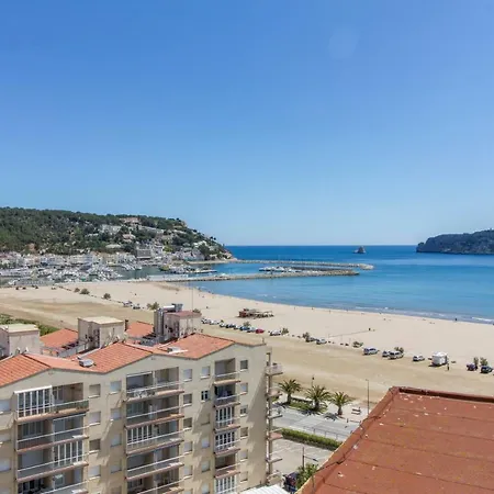 Cap Castell A7